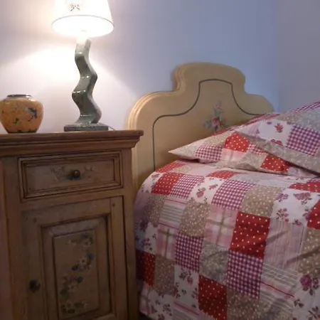 Holiday home Le Gite De Laurence *